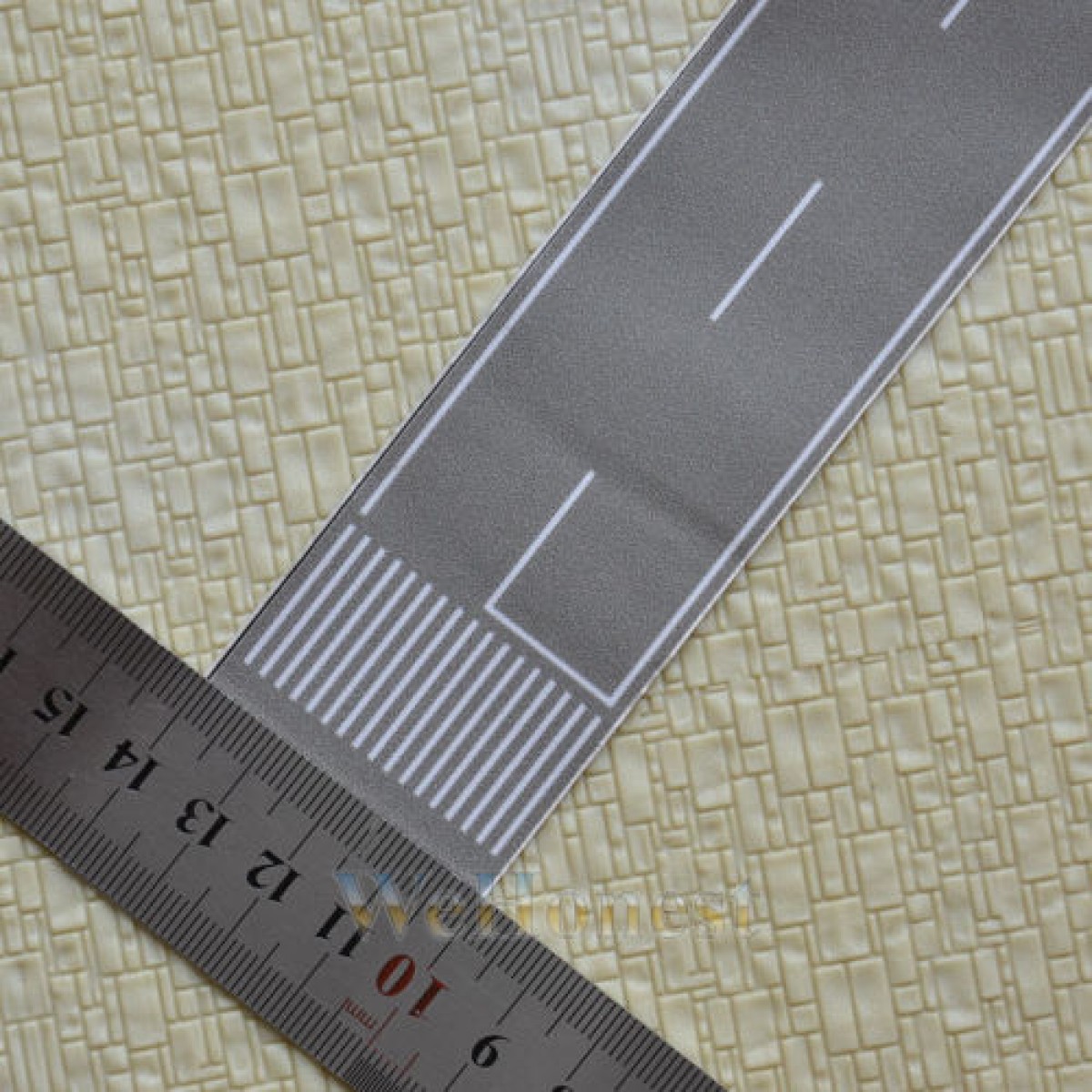 1 x  N scale 1:160 Grey TAR MACK ROAD STRIPs 40mm x 500mm Self Stick